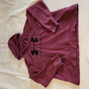 Under Armour womens maroon hoodie sweatshirt Large